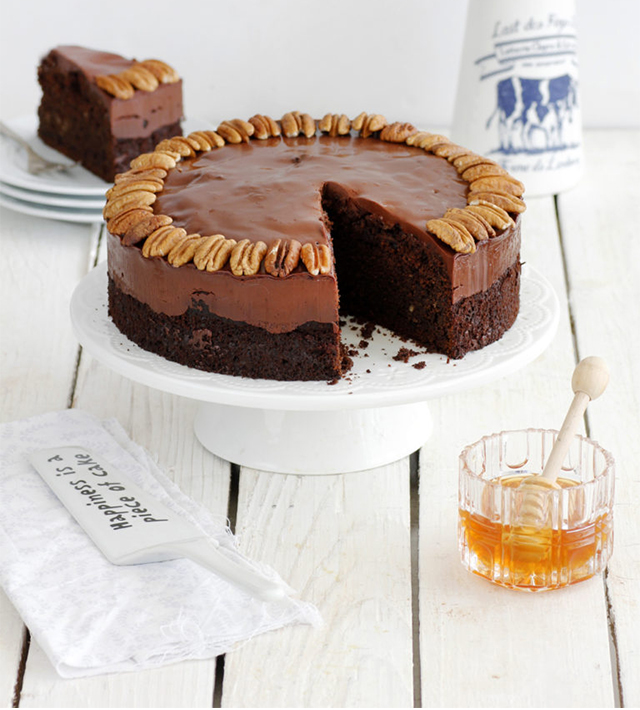 honey_chocolate_and_pecan_cake-s-768x1152-as-smart-object-1